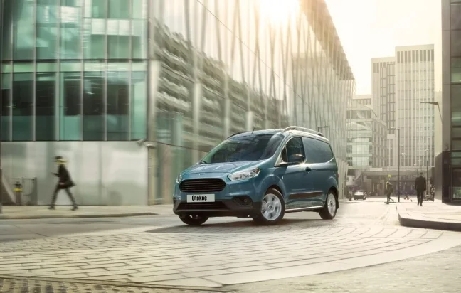 Ford Transit Courier Trend